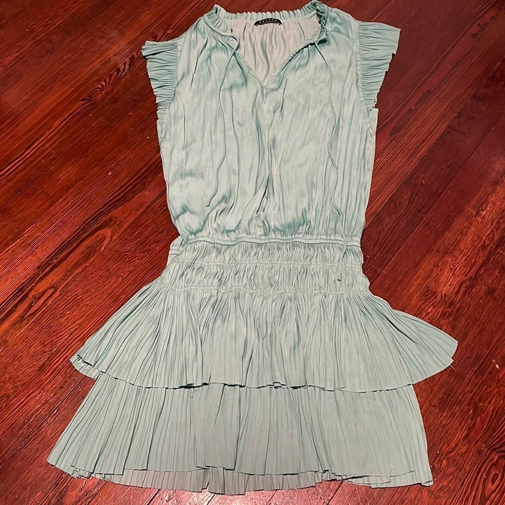 Decker Women’s Turquoise Dress Size M